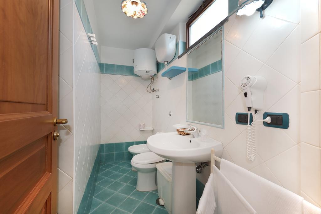 La Capannina Bed and Breakfast Procida Værelse billede