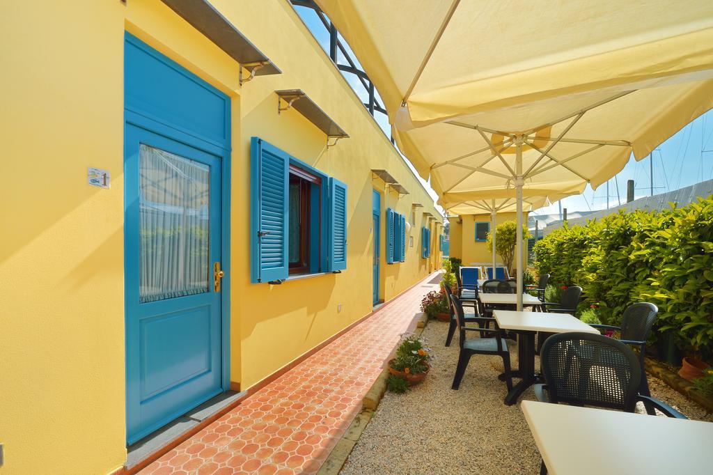 La Capannina Bed and Breakfast Procida Eksteriør billede